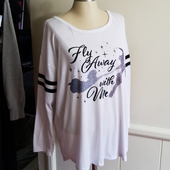 Disney Tops - DISNEY PETER PAN WHITE TOP size 1X